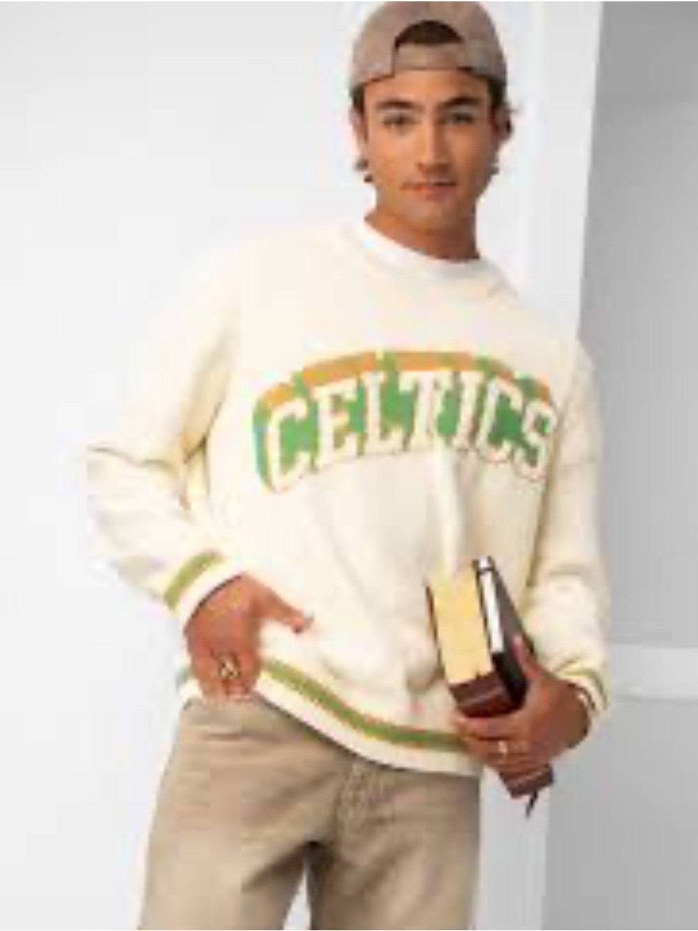 Boston Celtics Cream Mens Jacquard Knit Pullover Sweater MEDIUM NWOT